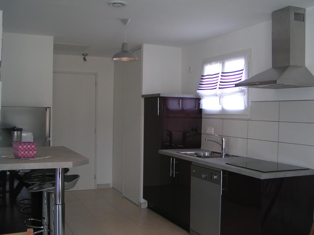 Aux Couleurs D'Ardeche Apartment Vallon-Pont-d'Arc Ruang foto
