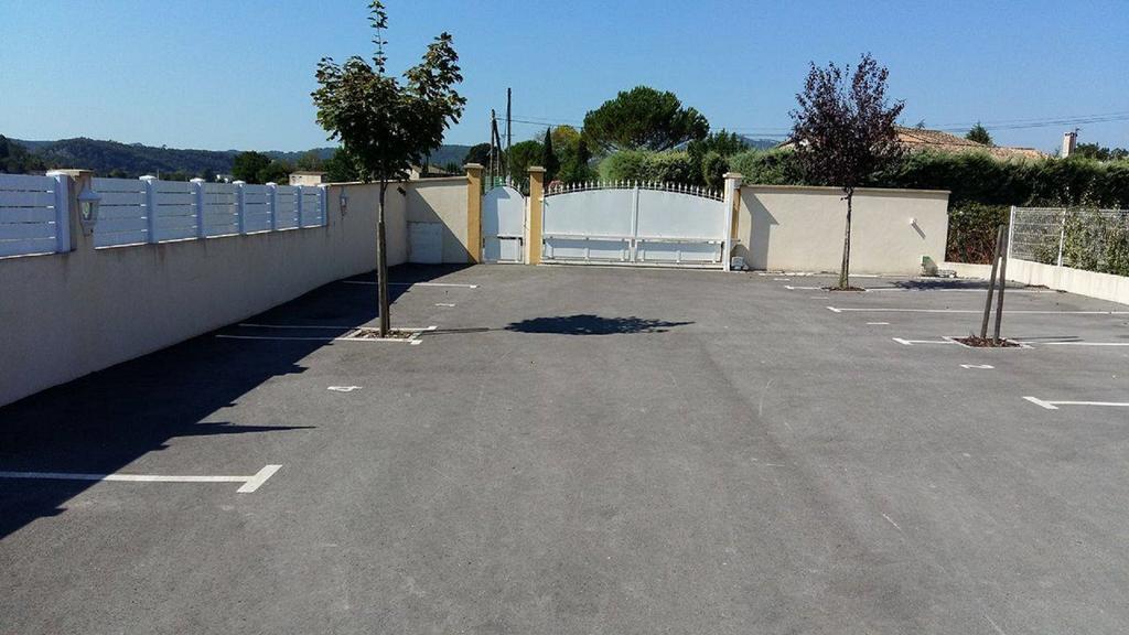 Aux Couleurs D'Ardeche Apartment Vallon-Pont-d'Arc Bagian luar foto